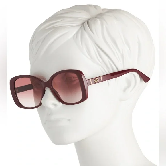 Gucci Authentic Sunglasses - FULL INCLUSION Burgundy display picture 3